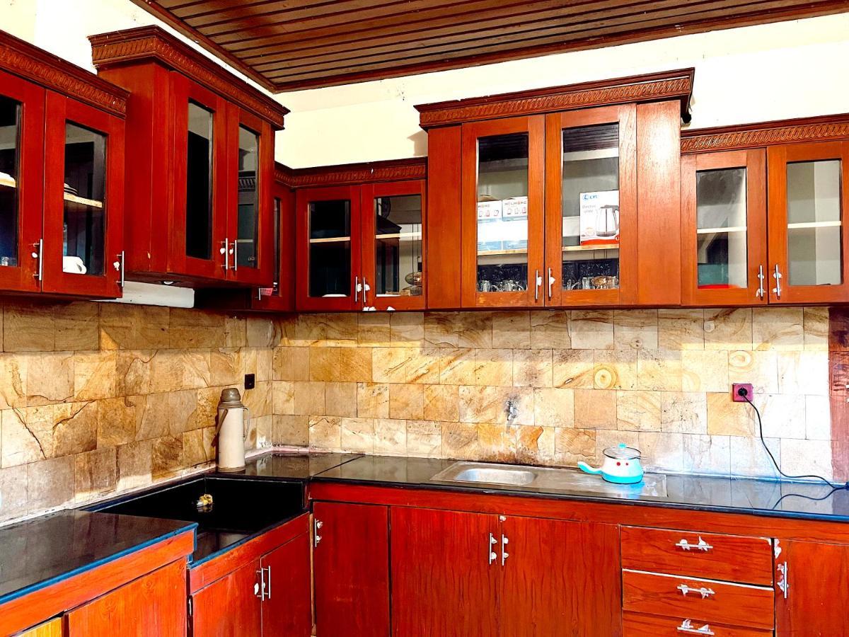 Joker Guest House Ubud Esterno foto
